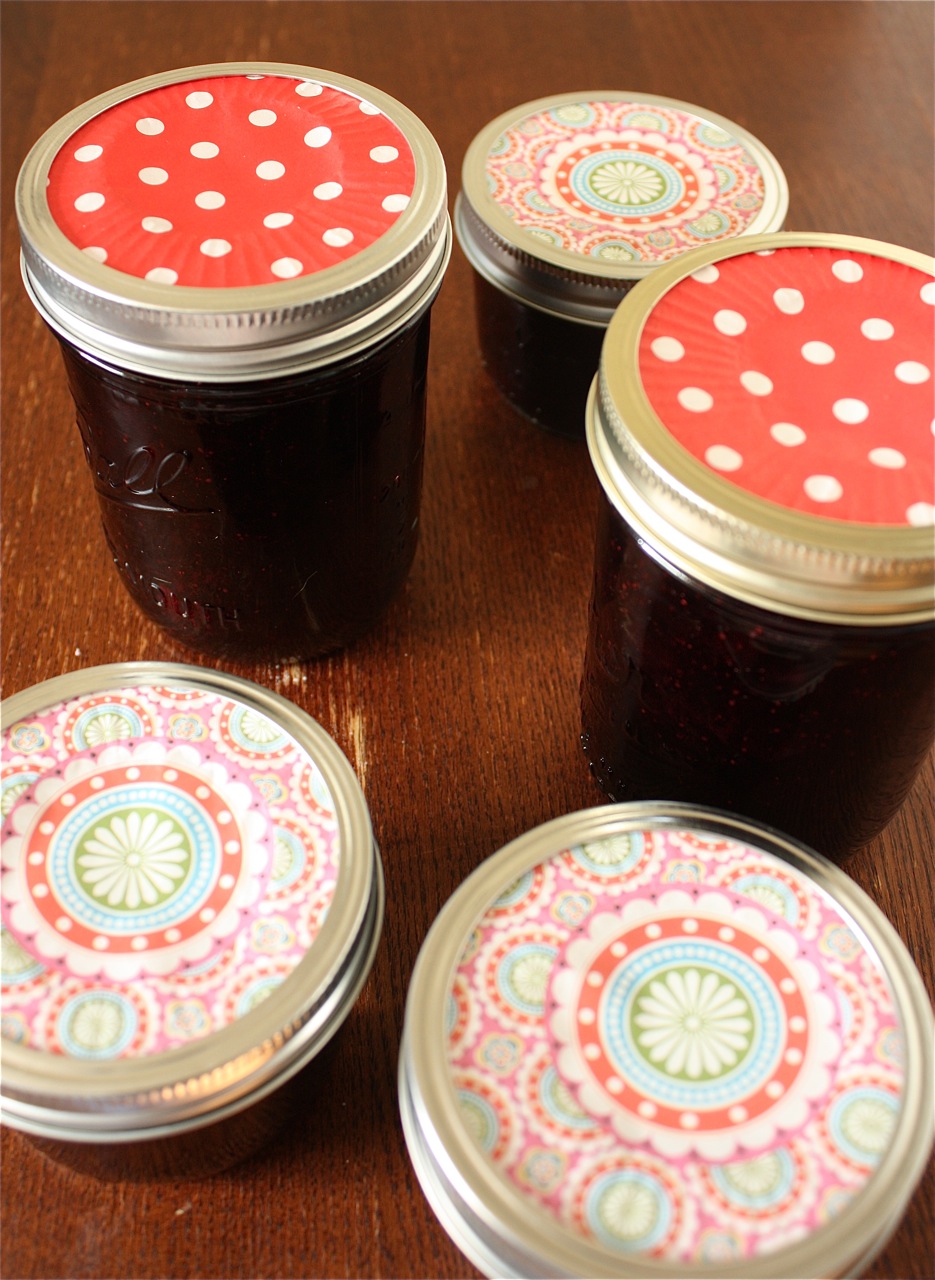 Cupcake Liner Mason Jar Gifts